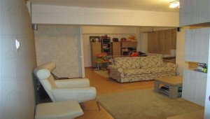 Apartament 4 camere de vanzare Drumul Taberei Ghencea