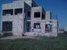 Casa in constructie de vanzare  Domnesti